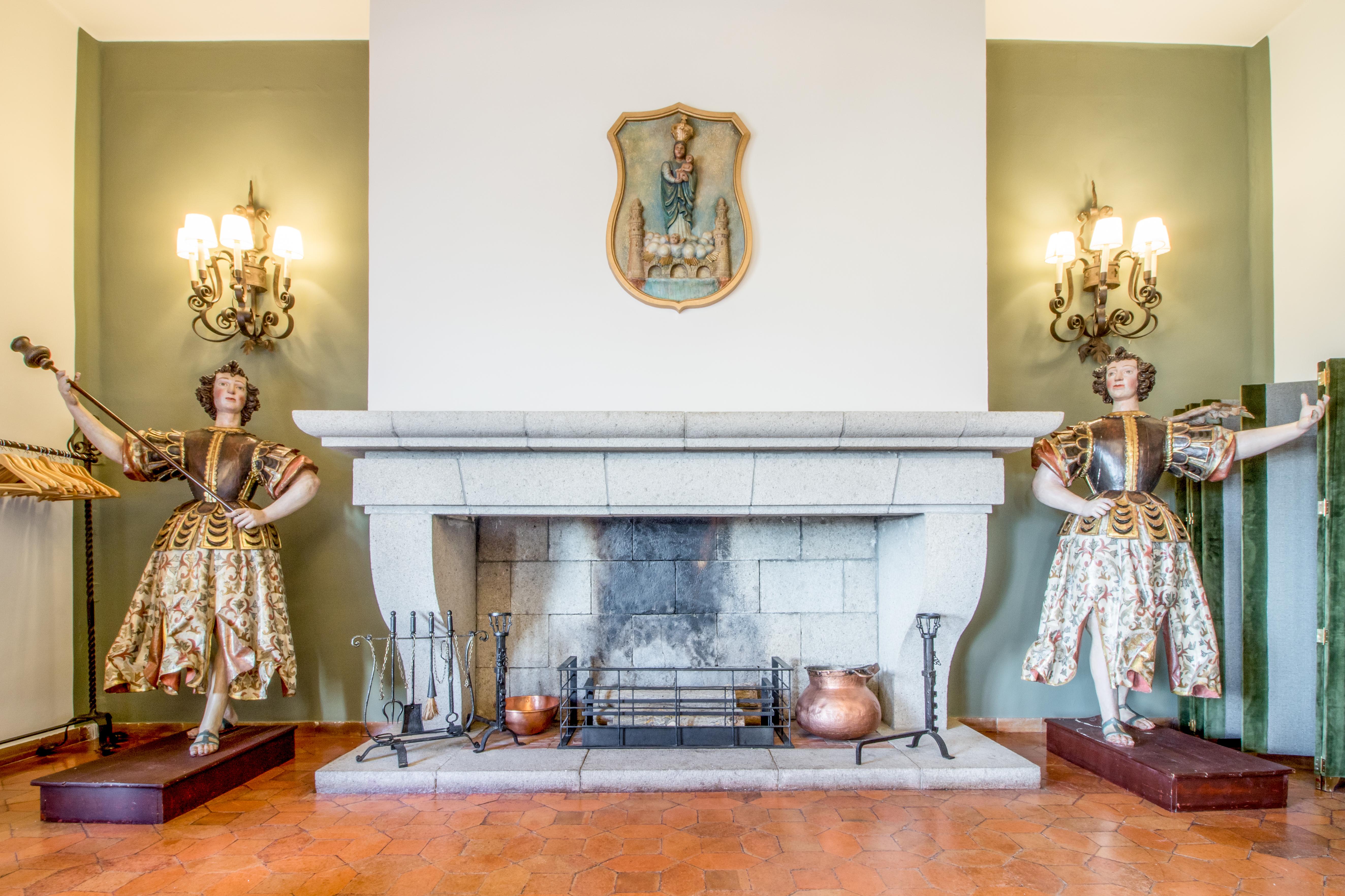 Parador De Benavente Esterno foto