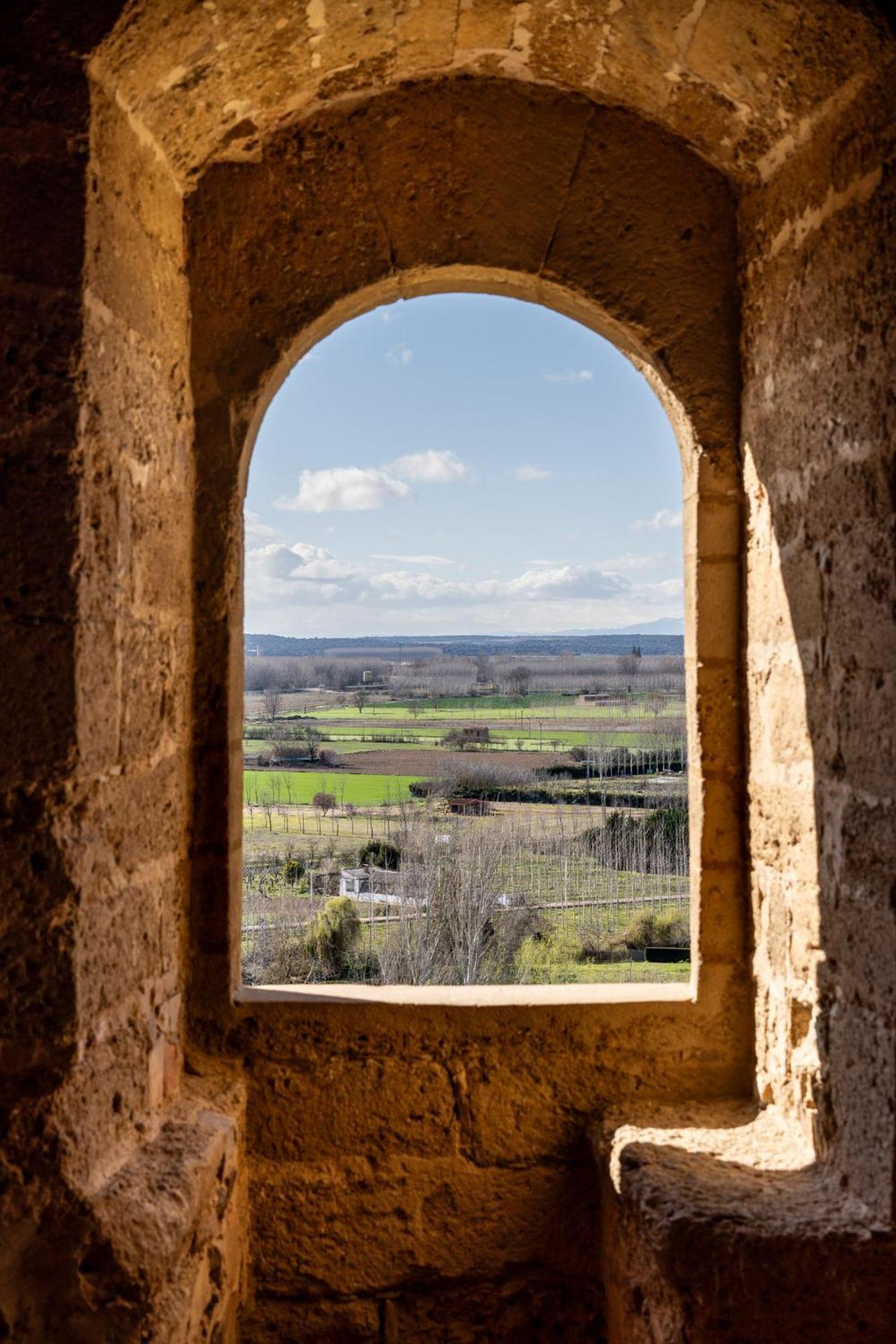 Parador De Benavente Esterno foto